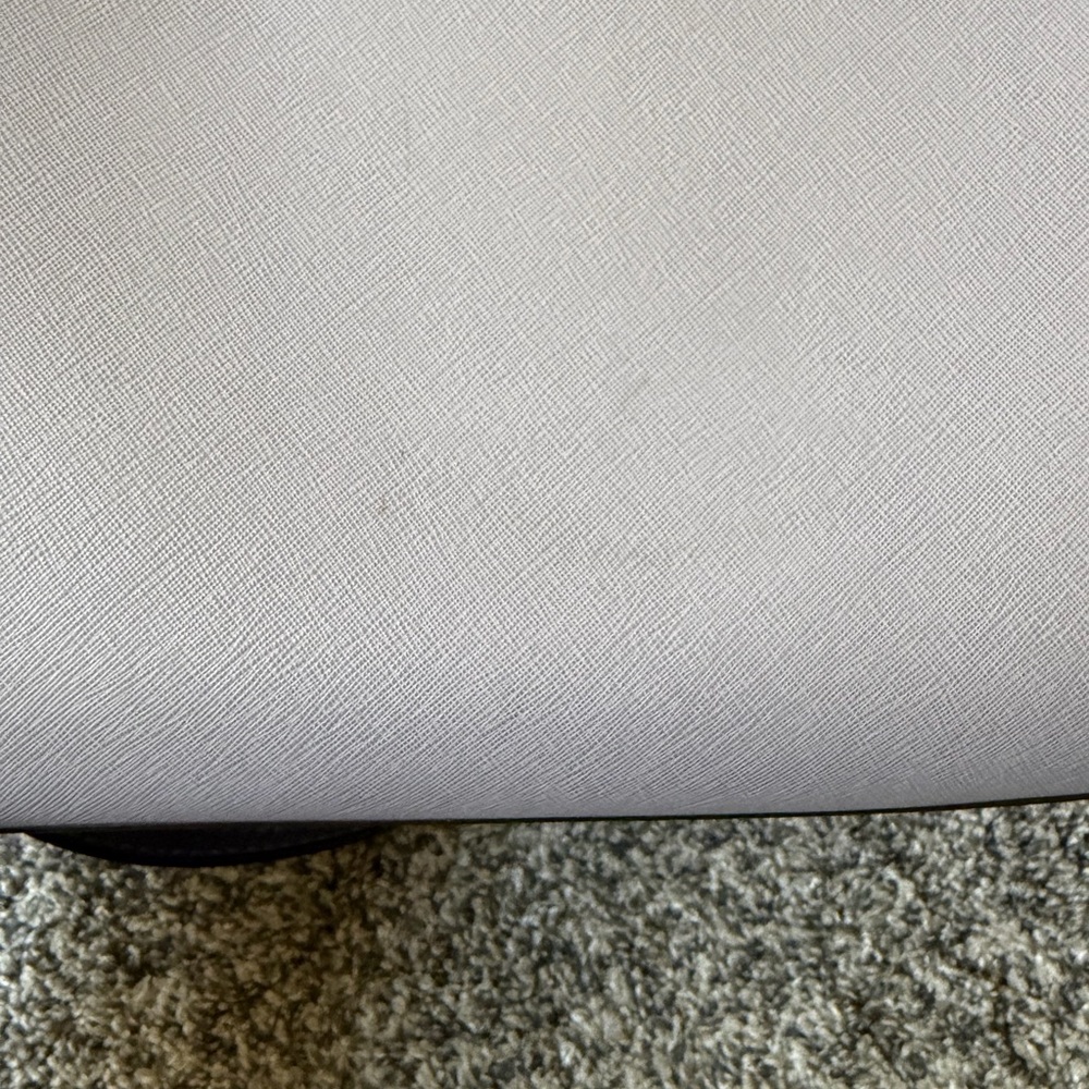 Michael Kors Two-Tone Bag in Purple and Cream - Picture 7 of 10
